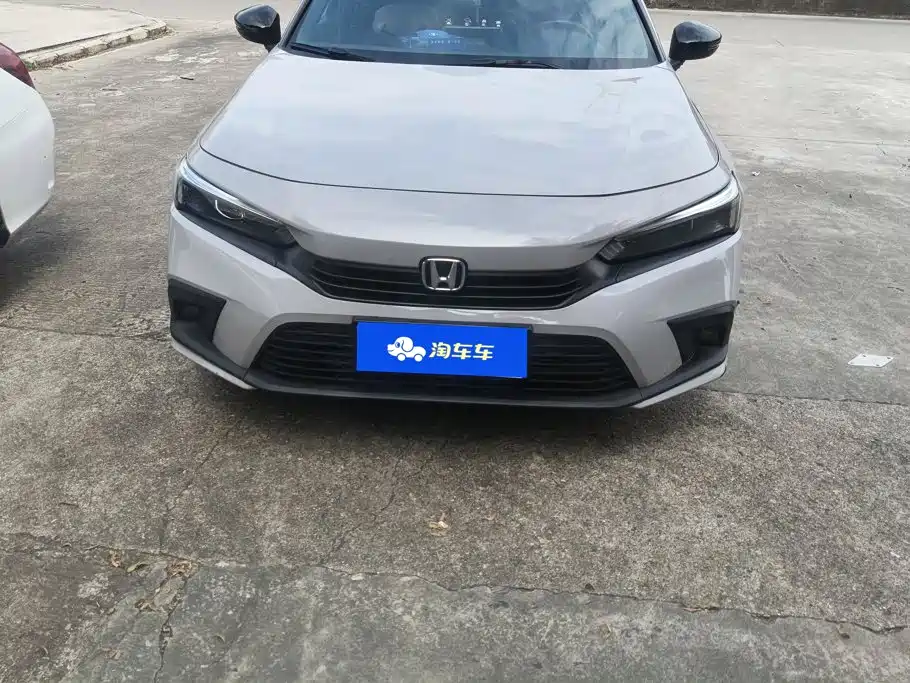 Honda Civic — фото 2