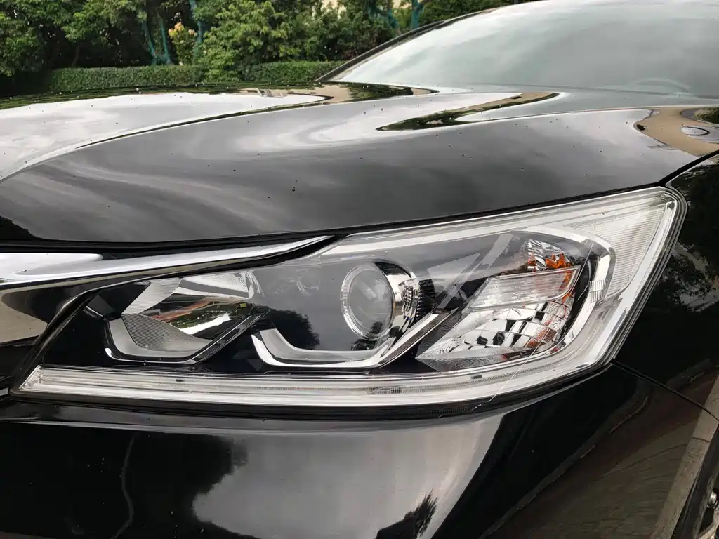 Honda Accord — фото 21
