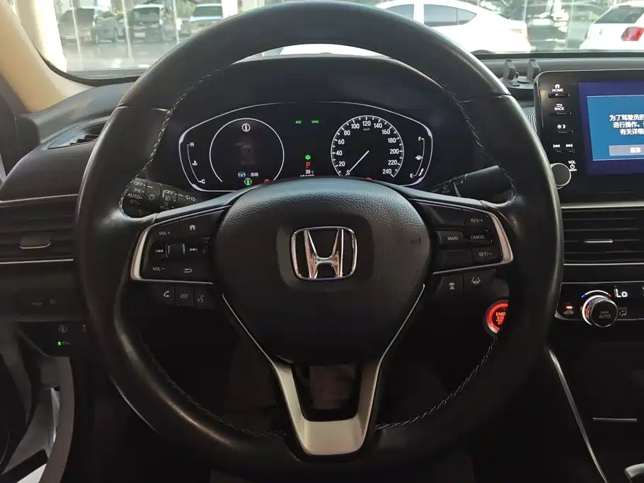Honda Inspire — фото 15