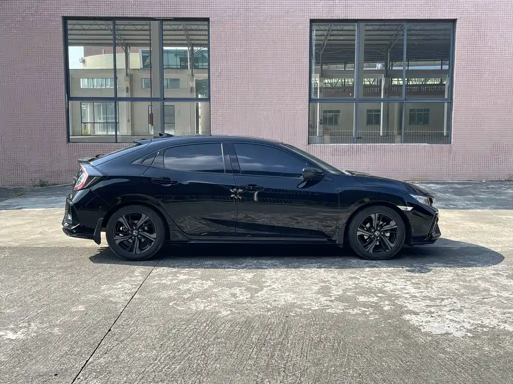 Honda Civic — фото 4