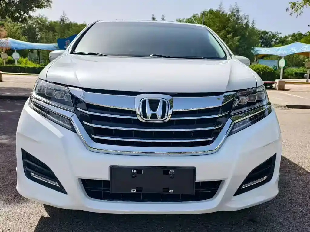 Honda Elysion — фото 2