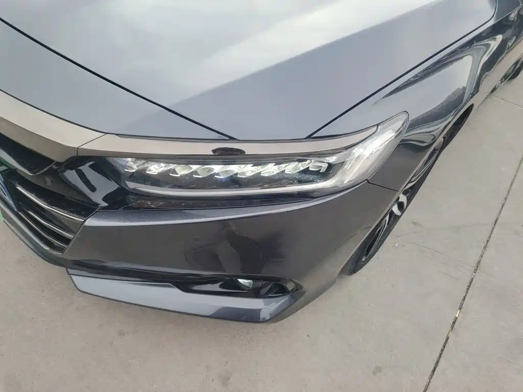 Honda Accord — фото 19