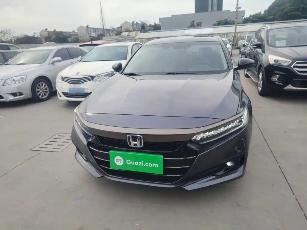 Honda Accord — фото 3