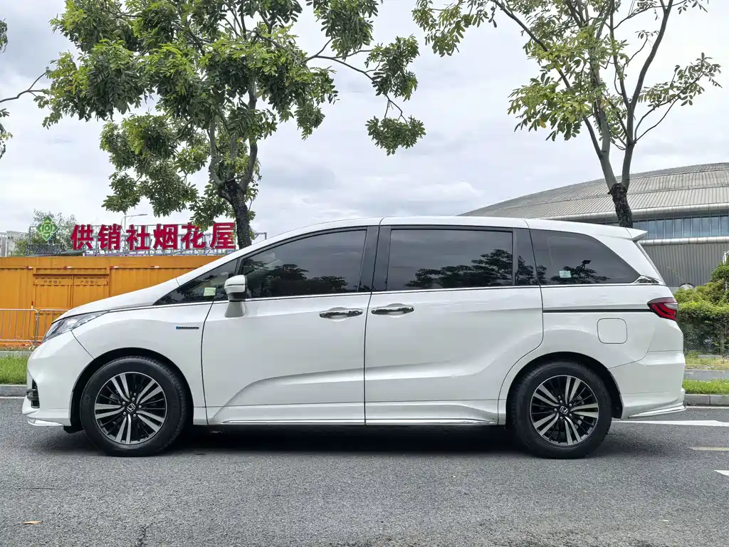 Honda Odyssey — фото 4