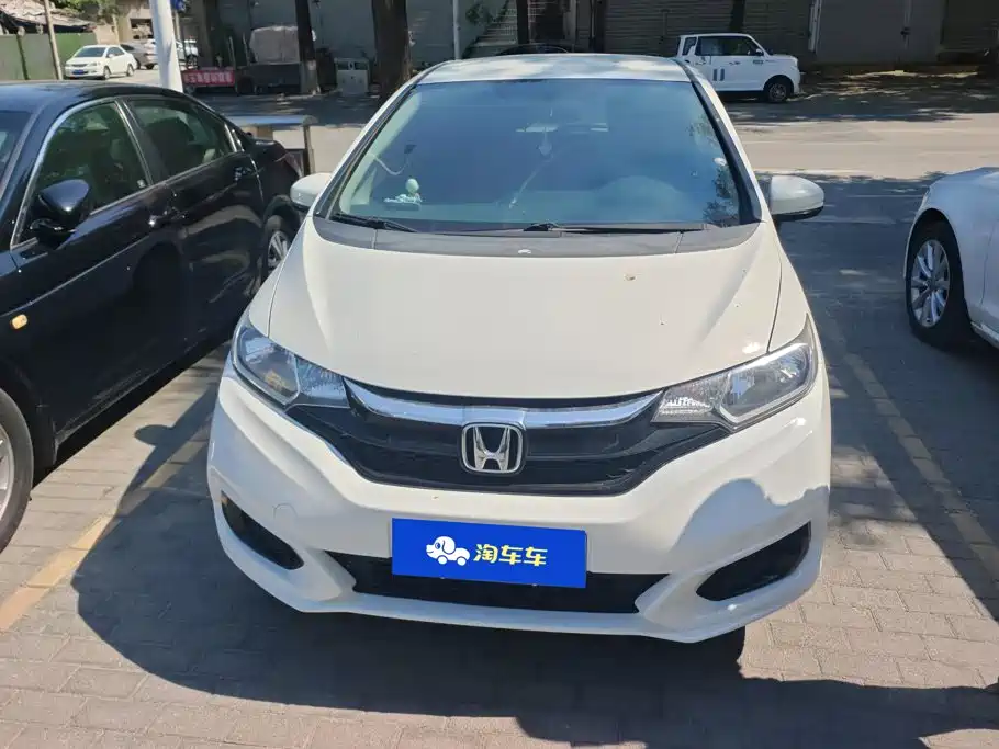 Honda Fit — фото 2