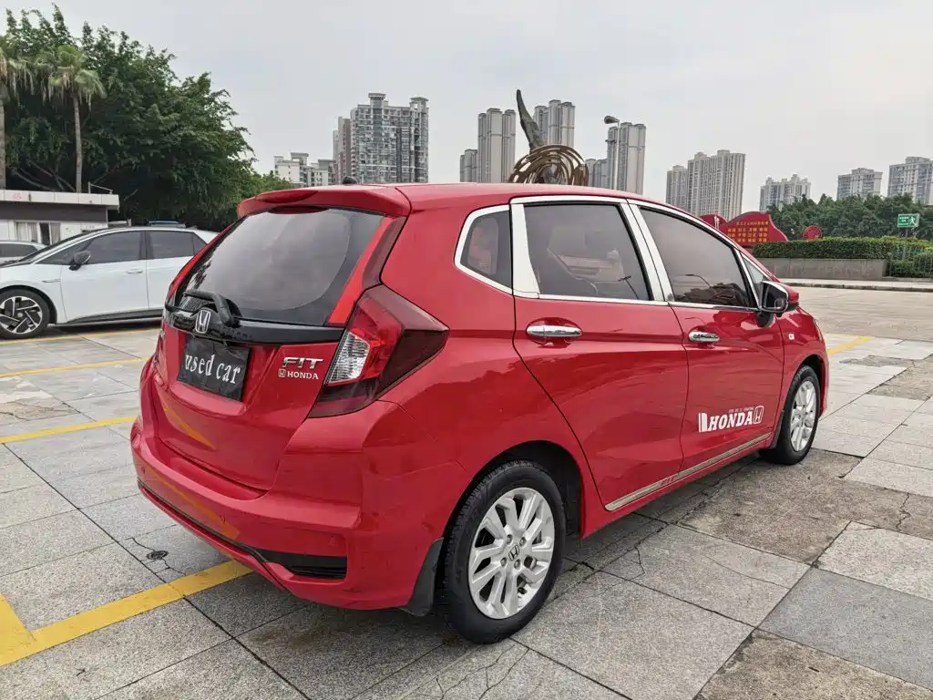 Honda Fit — фото 3