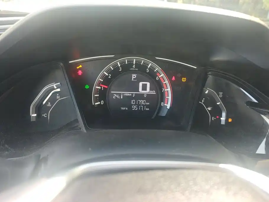 Honda Civic — фото 14