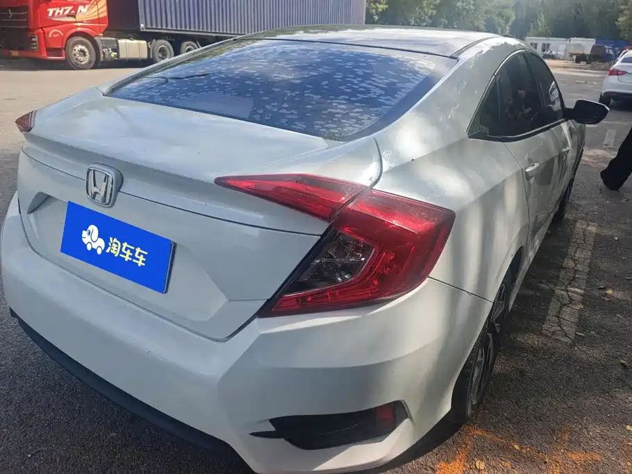 Honda Civic — фото 3