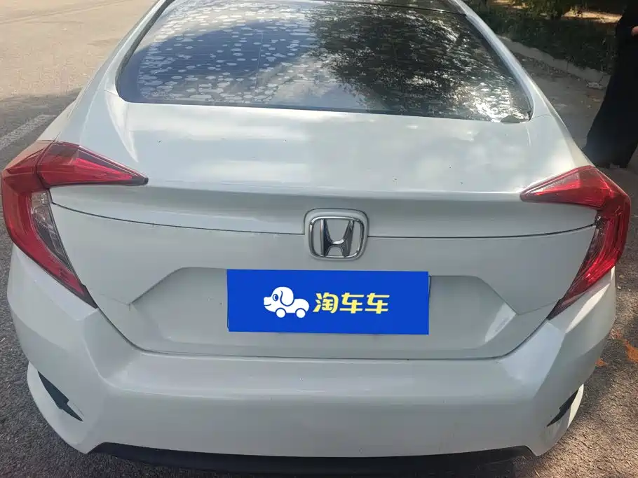 Honda Civic — фото 4