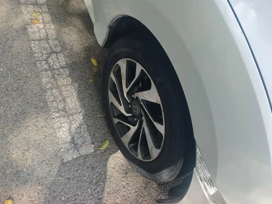 Honda Civic — фото 6