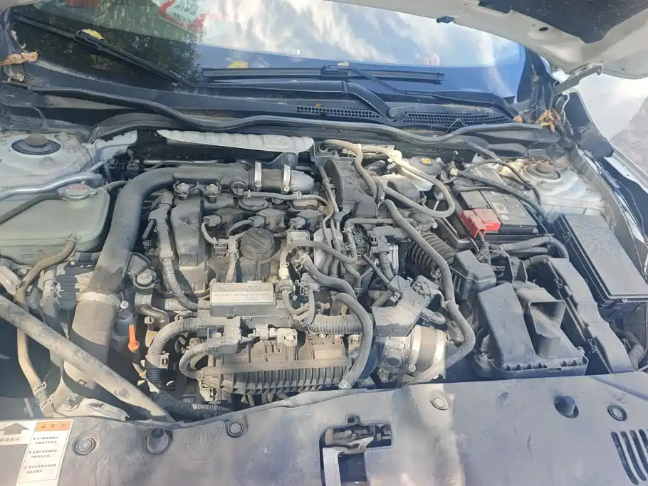Honda Civic — фото 10