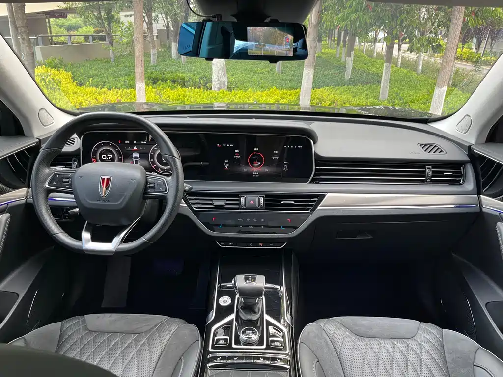 Hongqi Hongqi HS5 — фото 6