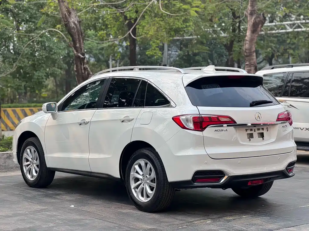 Acura RDX (Import) — фото 10