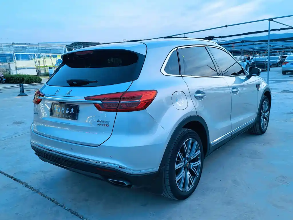 Hongqi Hongqi HS5 — фото 10