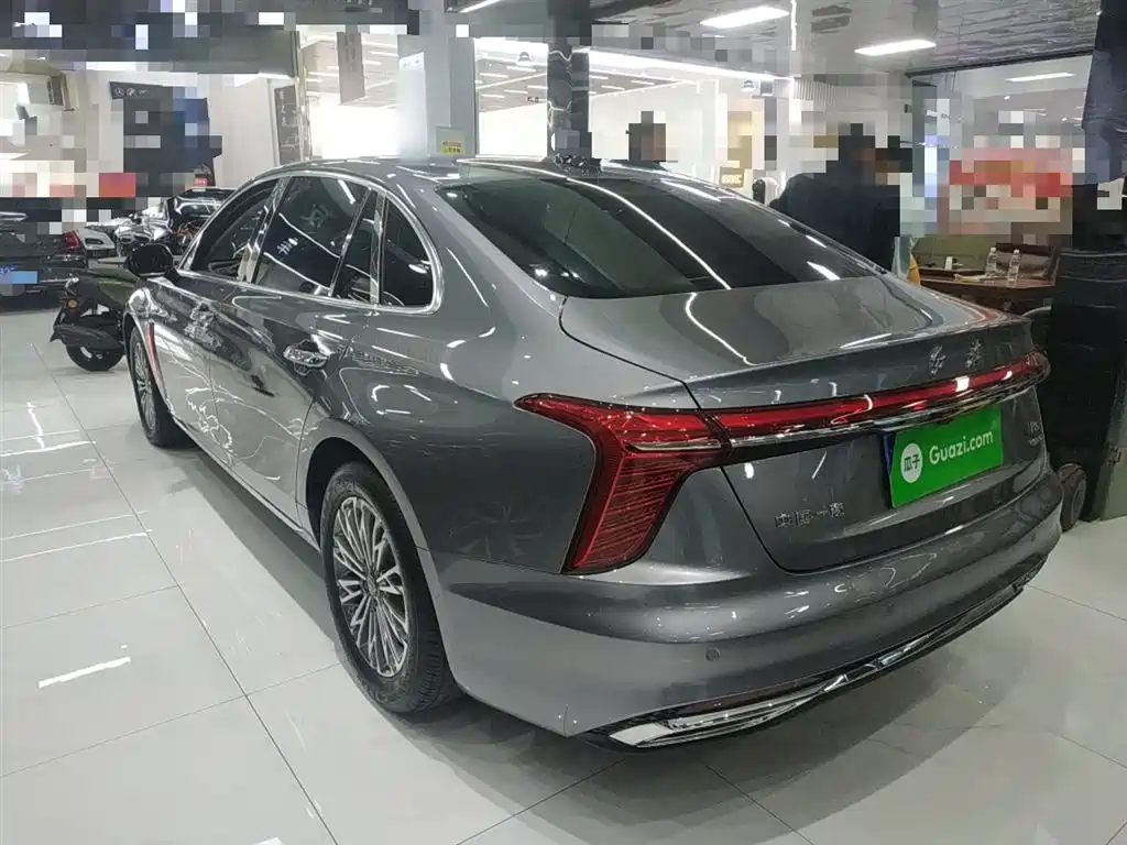 Hongqi Hongqi H5 — фото 23