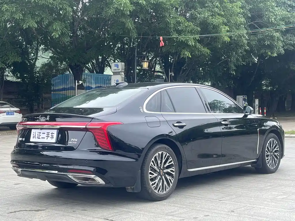 Hongqi Hongqi H5 — фото 11