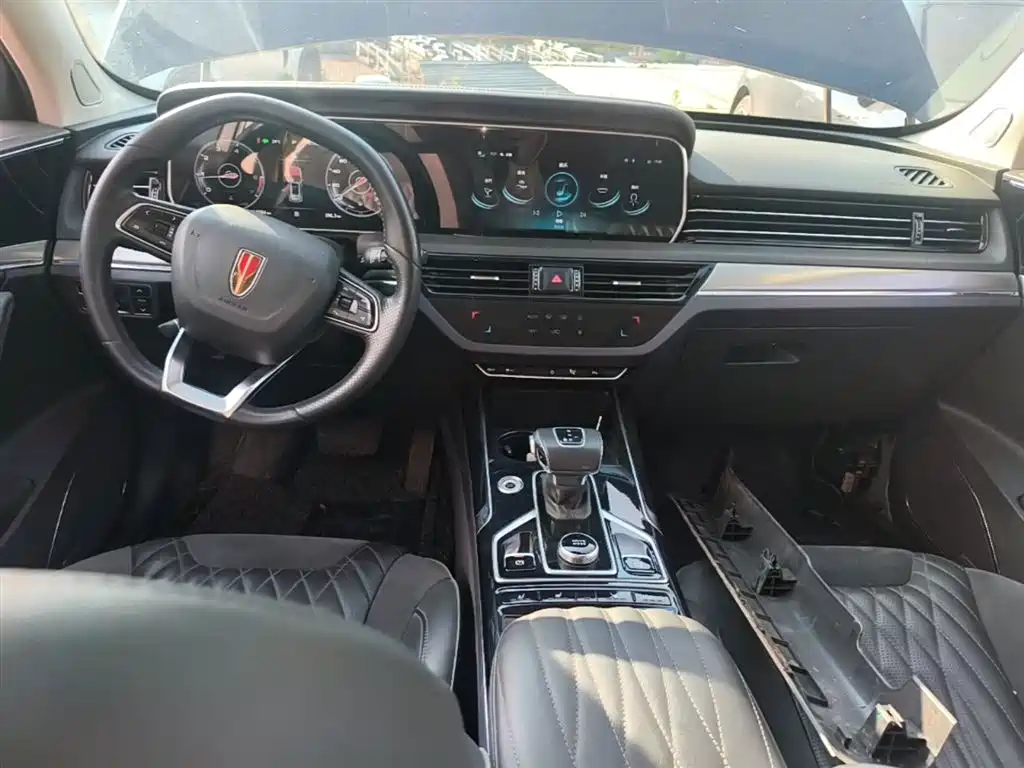 Hongqi Hongqi HS5 — фото 10