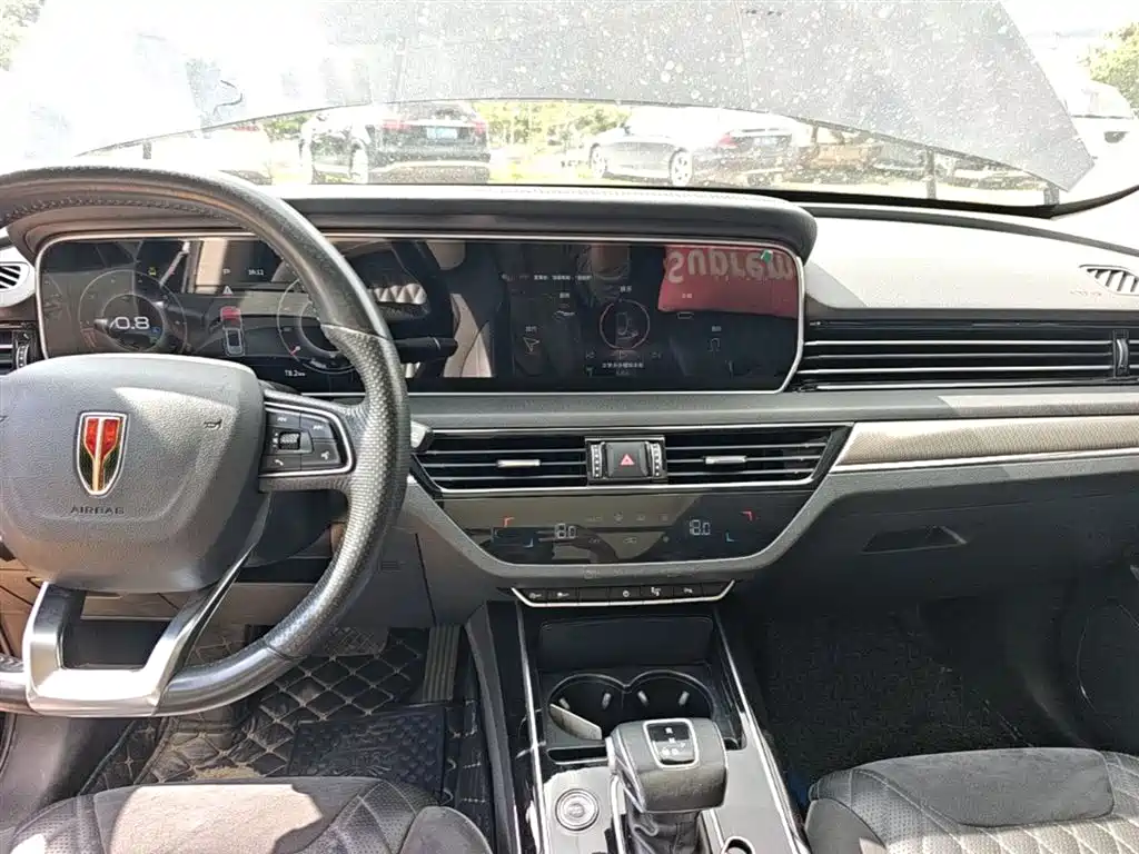 Hongqi Hongqi HS5 — фото 13