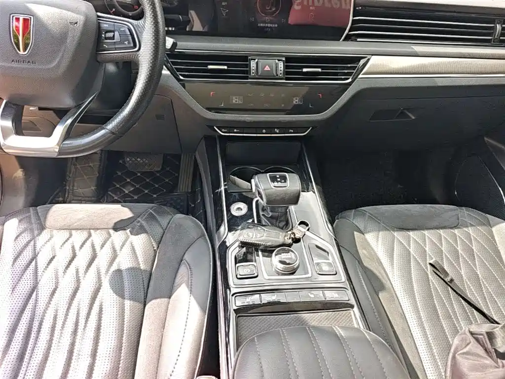 Hongqi Hongqi HS5 — фото 14