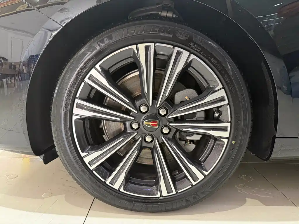 Hongqi Hongqi H9 — фото 15