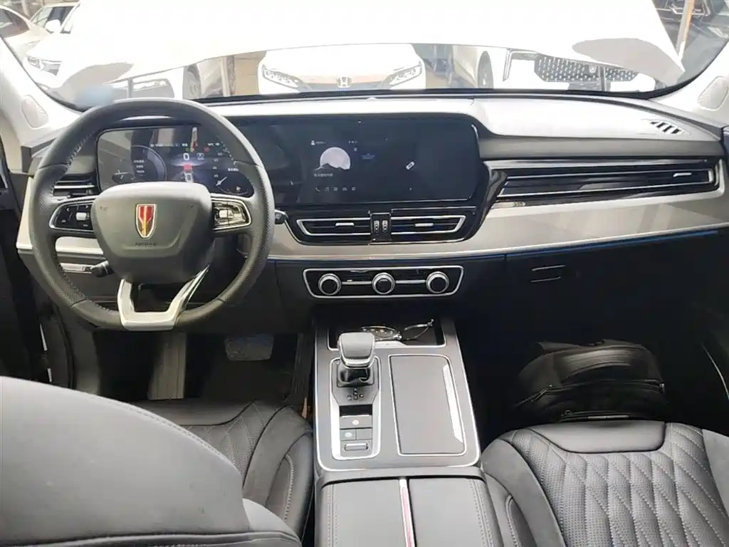 Hongqi Hongqi HS5 — фото 10
