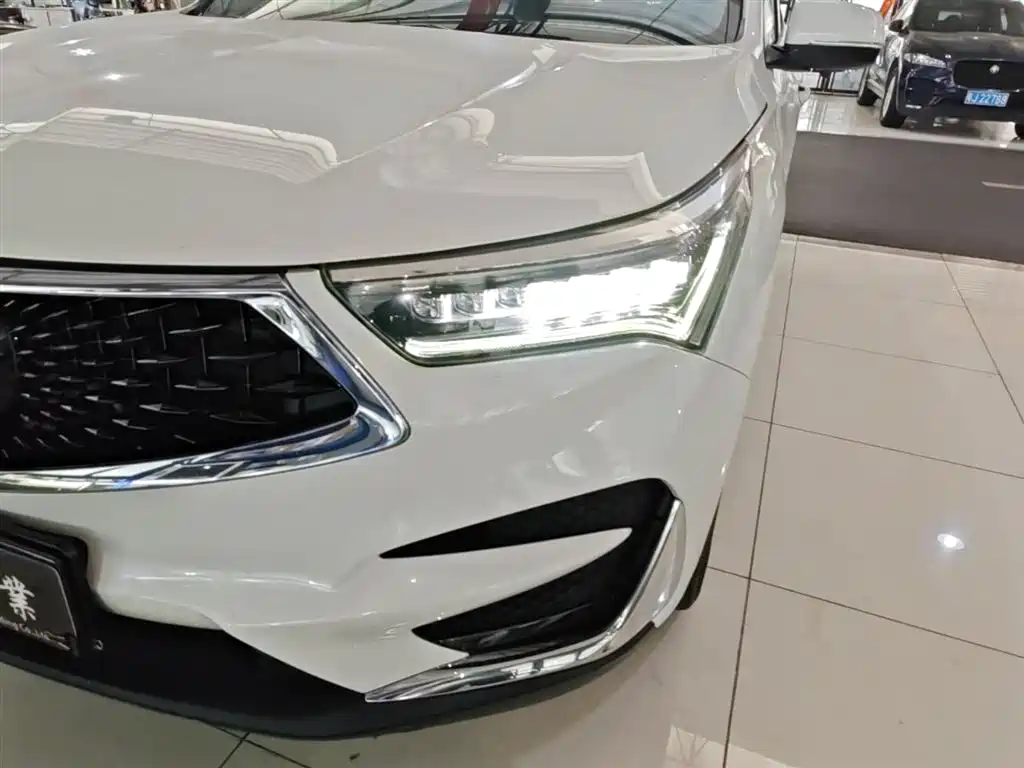 Acura RDX — фото 24
