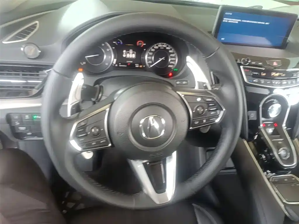 Acura RDX — фото 11