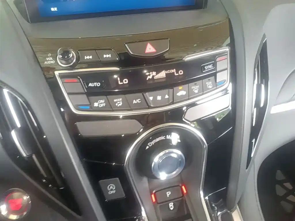 Acura RDX — фото 13