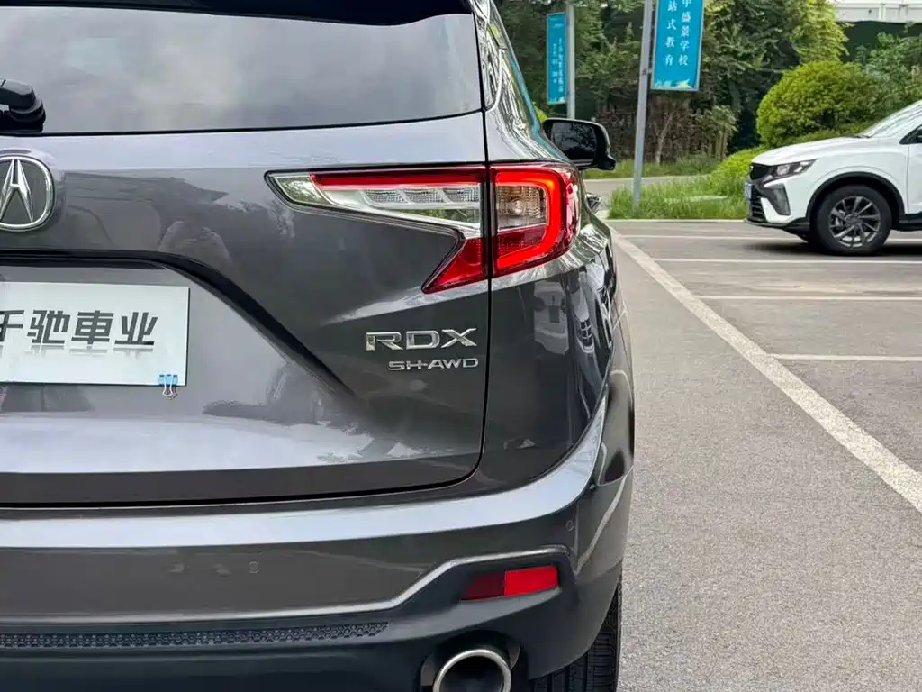 Acura RDX — фото 20
