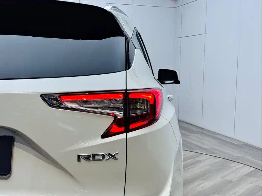 Acura RDX — фото 30