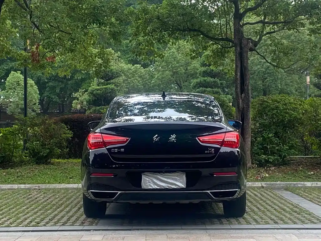 Hongqi Hongqi H5 — фото 19