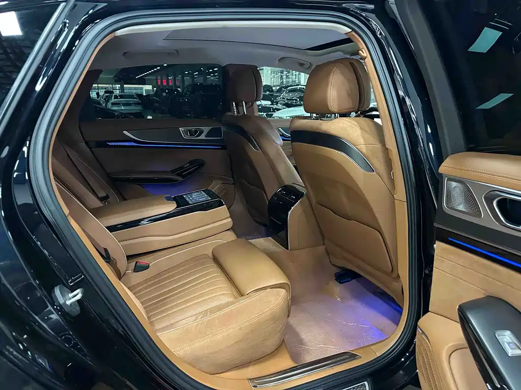 Hongqi Hongqi H9 — фото 10