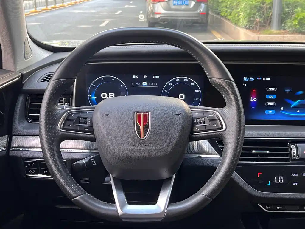 Hongqi Hongqi HS5 — фото 18