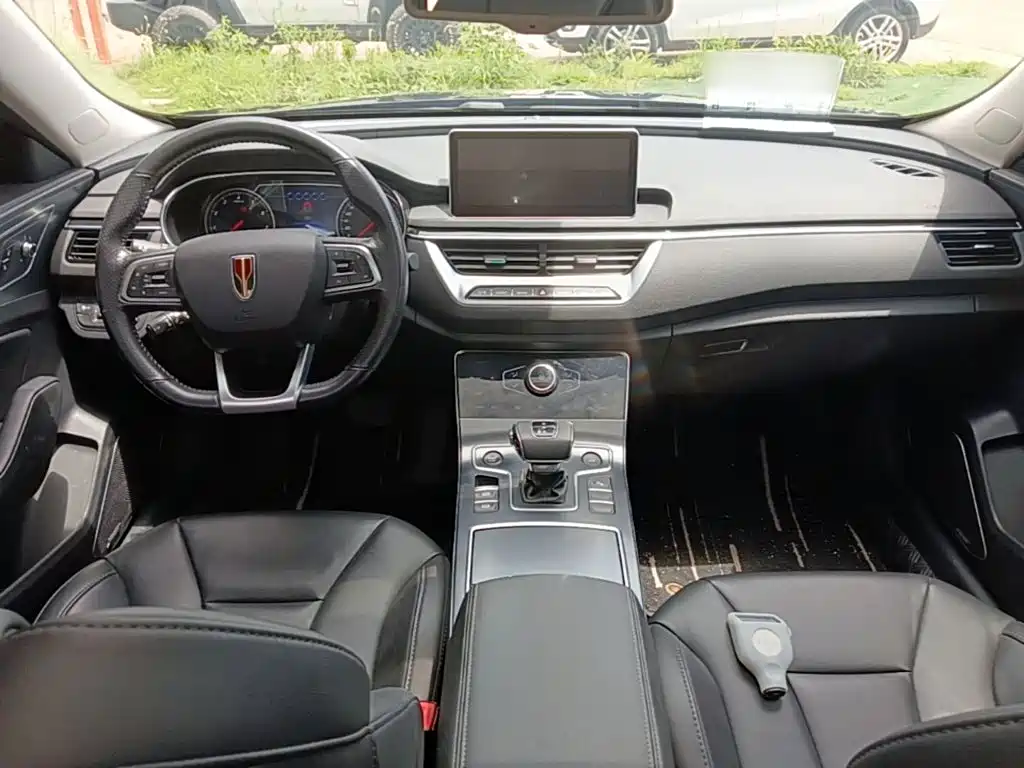 Hongqi Hongqi H5 — фото 10
