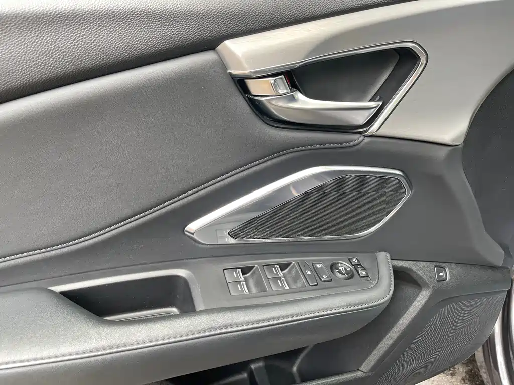 Acura RDX — фото 7