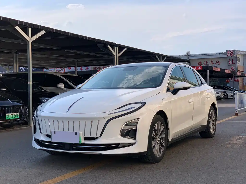 Hongqi Hongqi E-QM5