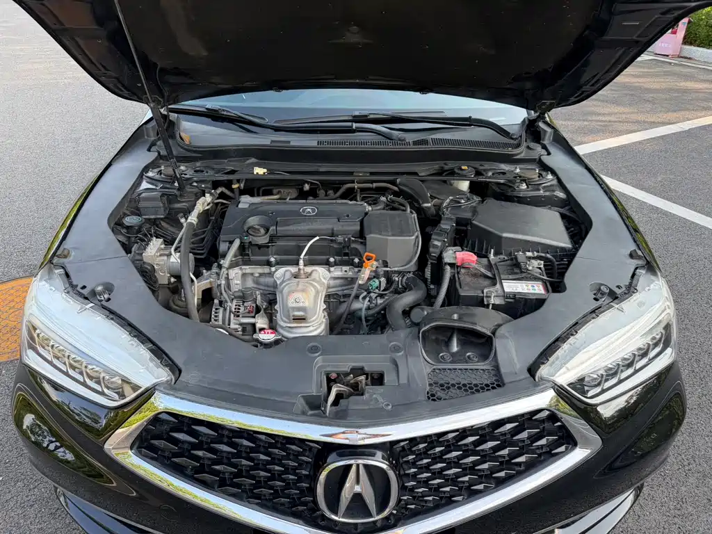 Acura TLX-L — фото 20