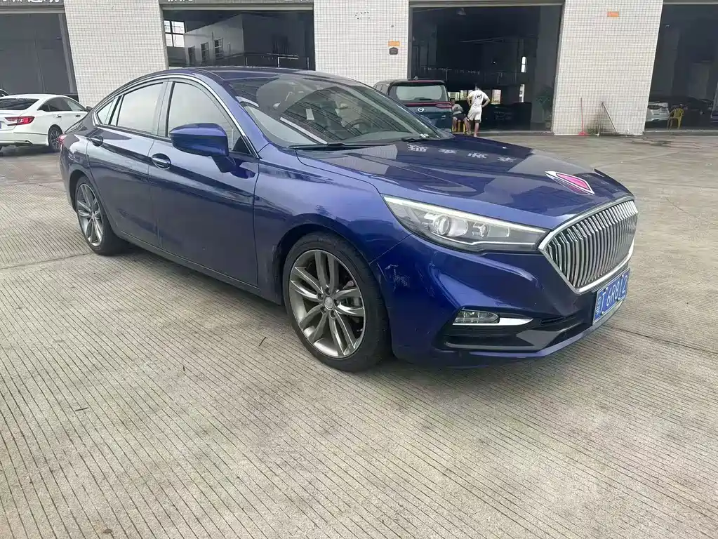 Hongqi Hongqi H5 — фото 3