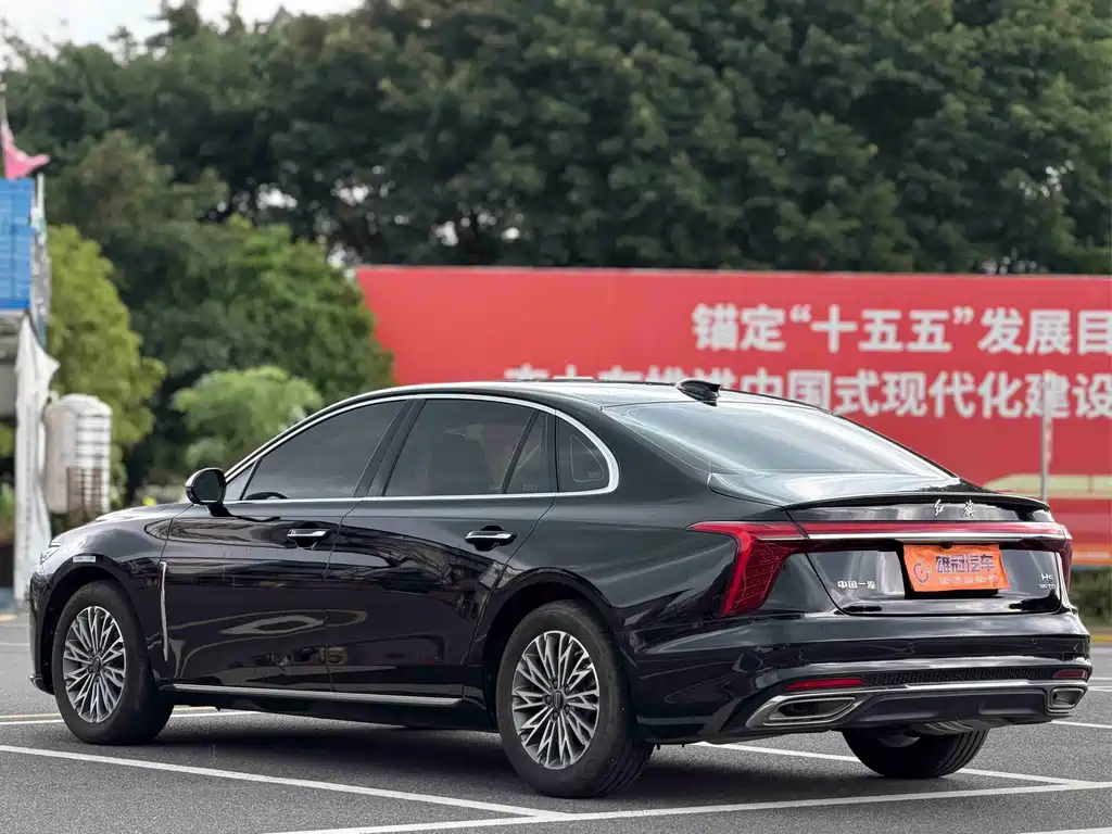 Hongqi Hongqi H5 — фото 6