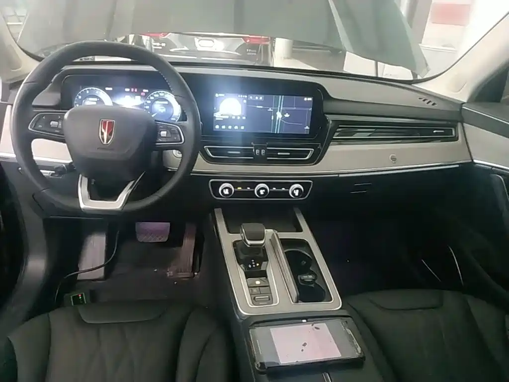 Hongqi Hongqi HS5 — фото 10