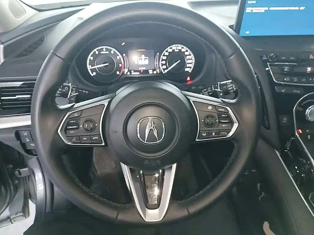Acura RDX — фото 11