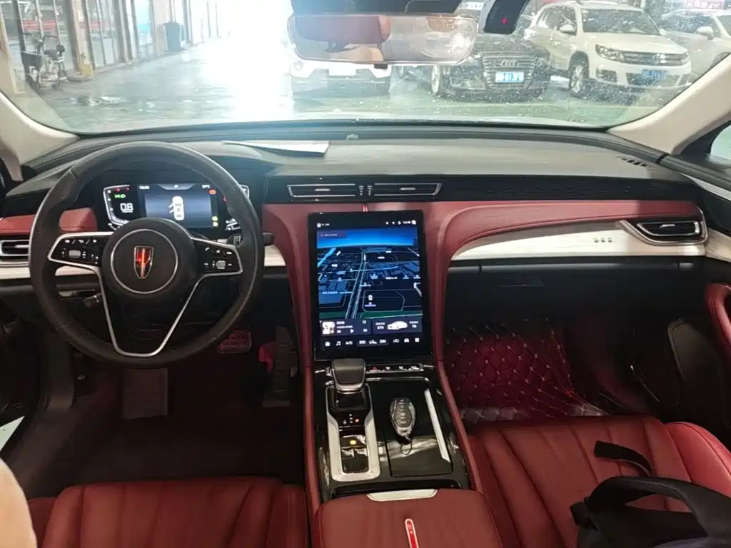 Hongqi Hongqi H5 — фото 10