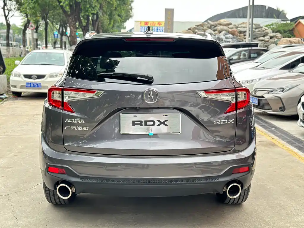Acura RDX — фото 15