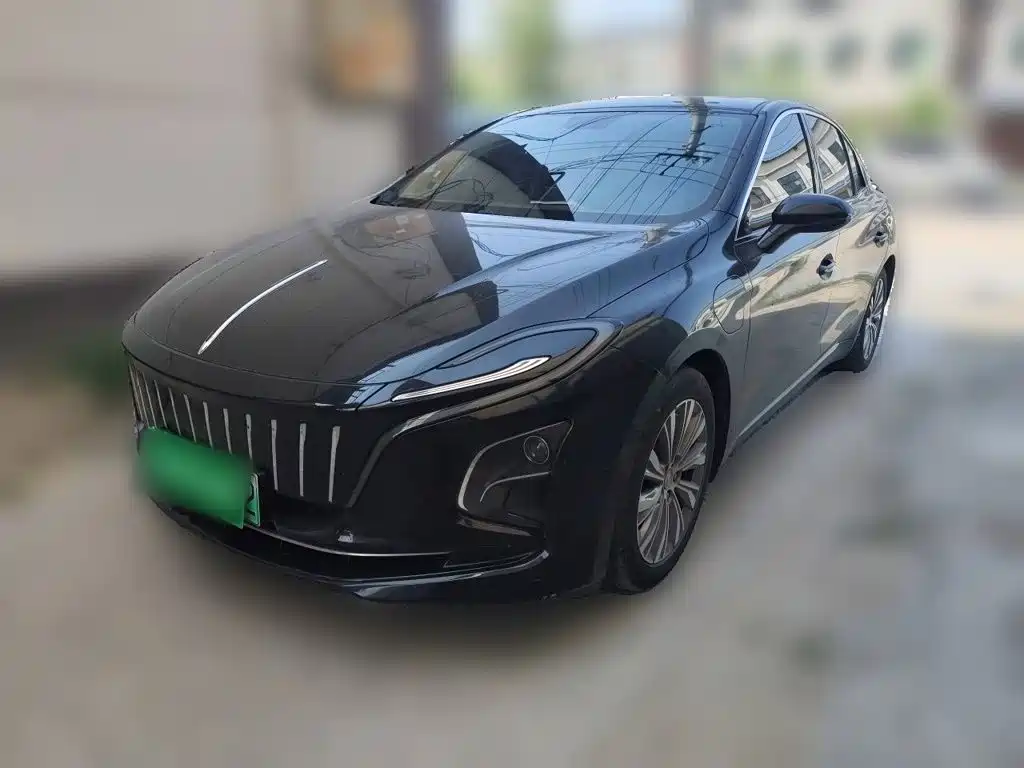 Hongqi Hongqi E-QM5 — фото 2