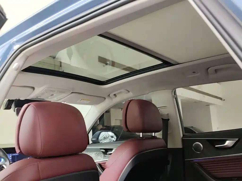 Hongqi Hongqi HS5 — фото 18