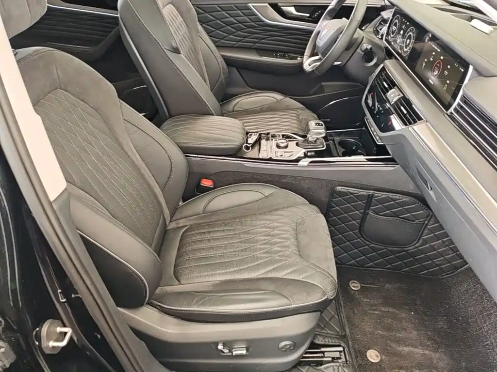 Hongqi Hongqi HS5 — фото 25