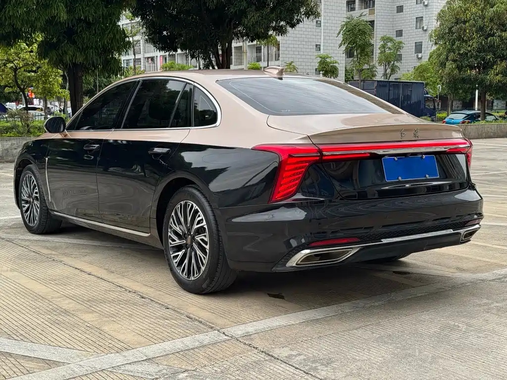 Hongqi Hongqi H5 — фото 10