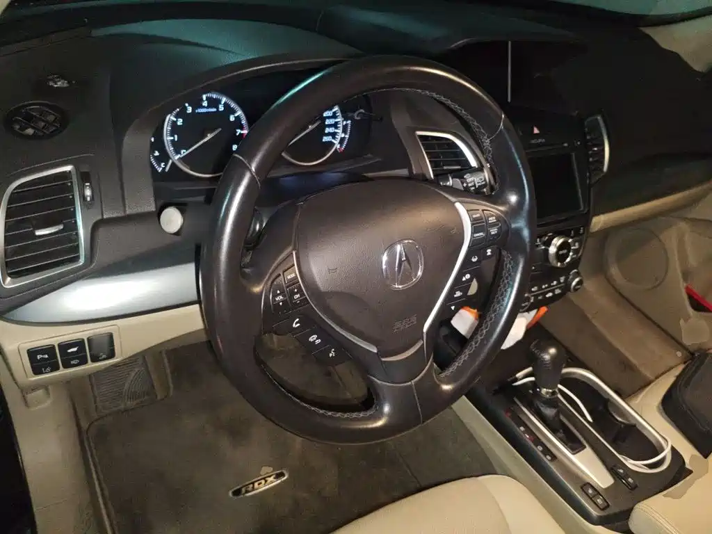 Acura RDX (Import) — фото 11