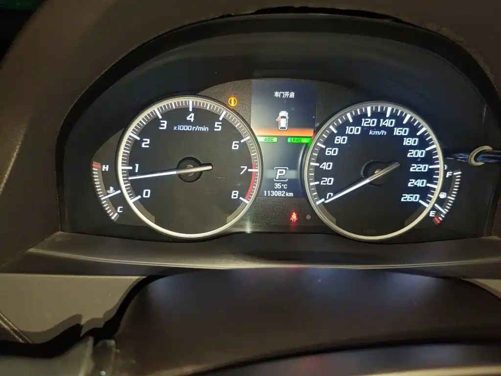 Acura RDX (Import) — фото 13