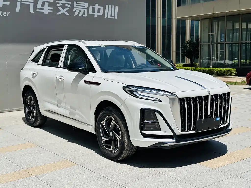 Hongqi Hongqi HS3 — фото 3